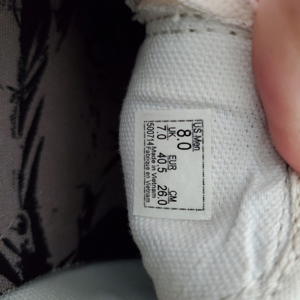 Vans - Picture 6 of 6